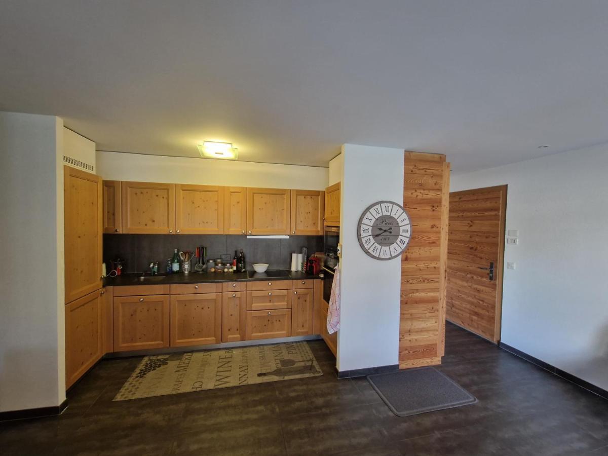 Superbe Appartement Champex-Lac Avec Piscine Et Sauna Exterior photo
